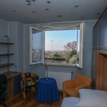 Luxurious Villa In Porec With Swimming Pool And Whirlpool 빌라 *