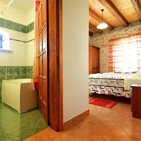 David Holiday home