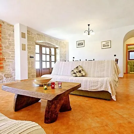 David Holiday home *